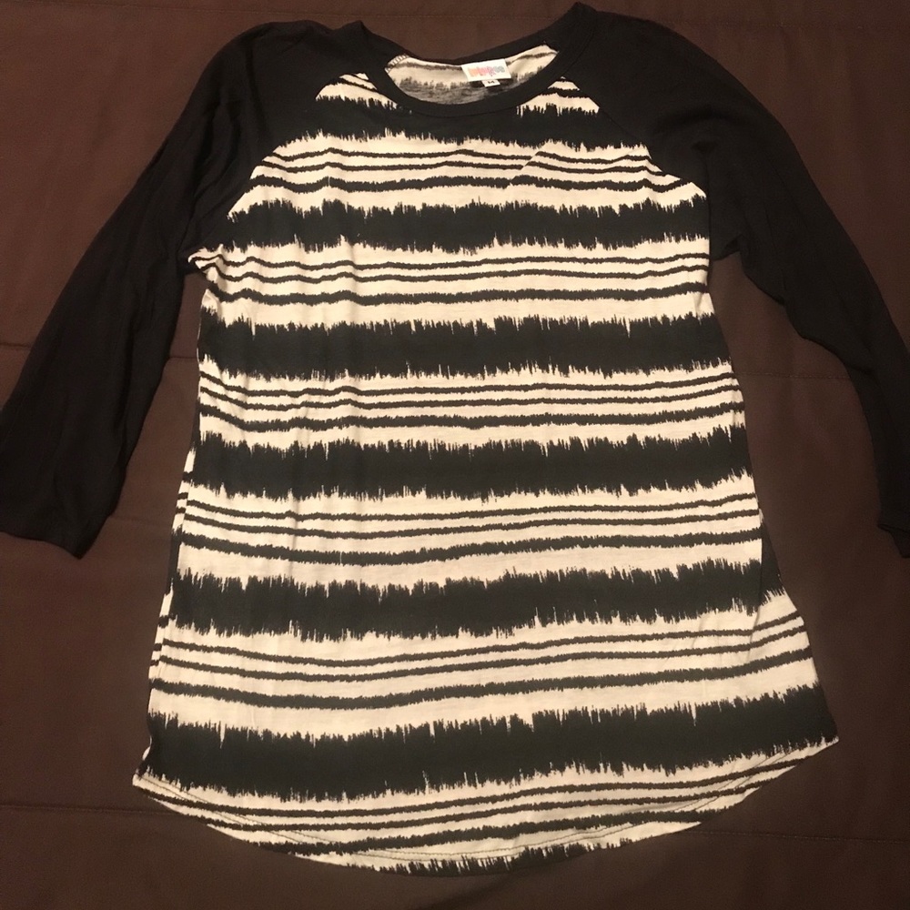 LuLaRoe Randy Baseball Tee